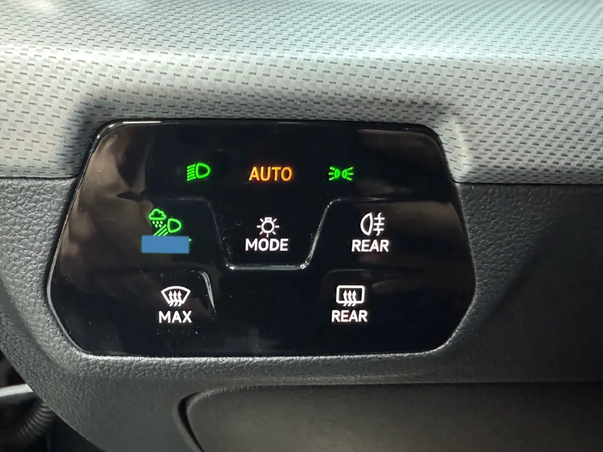 2023 Volkswagen Lamando 1.4T 150HP L4 7DCT,autocango,china used car exporter,china ev exporter,chinese used car exporter,chinese used ev exporter