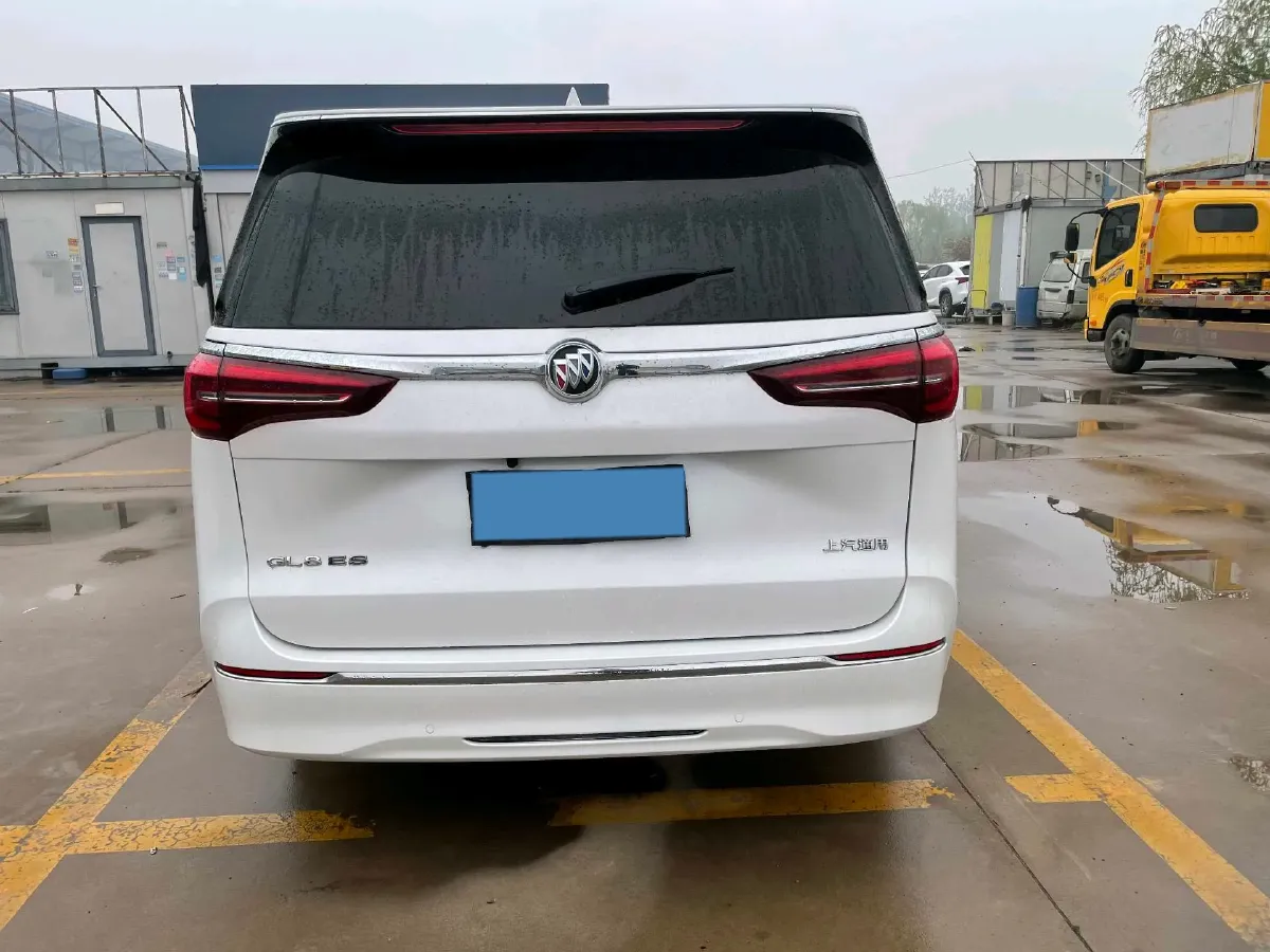 2023 Buick GL8 2.0T 237HP L4 9AT,autocango,china used car exporter,china ev exporter,chinese used car exporter,chinese used ev exporter
