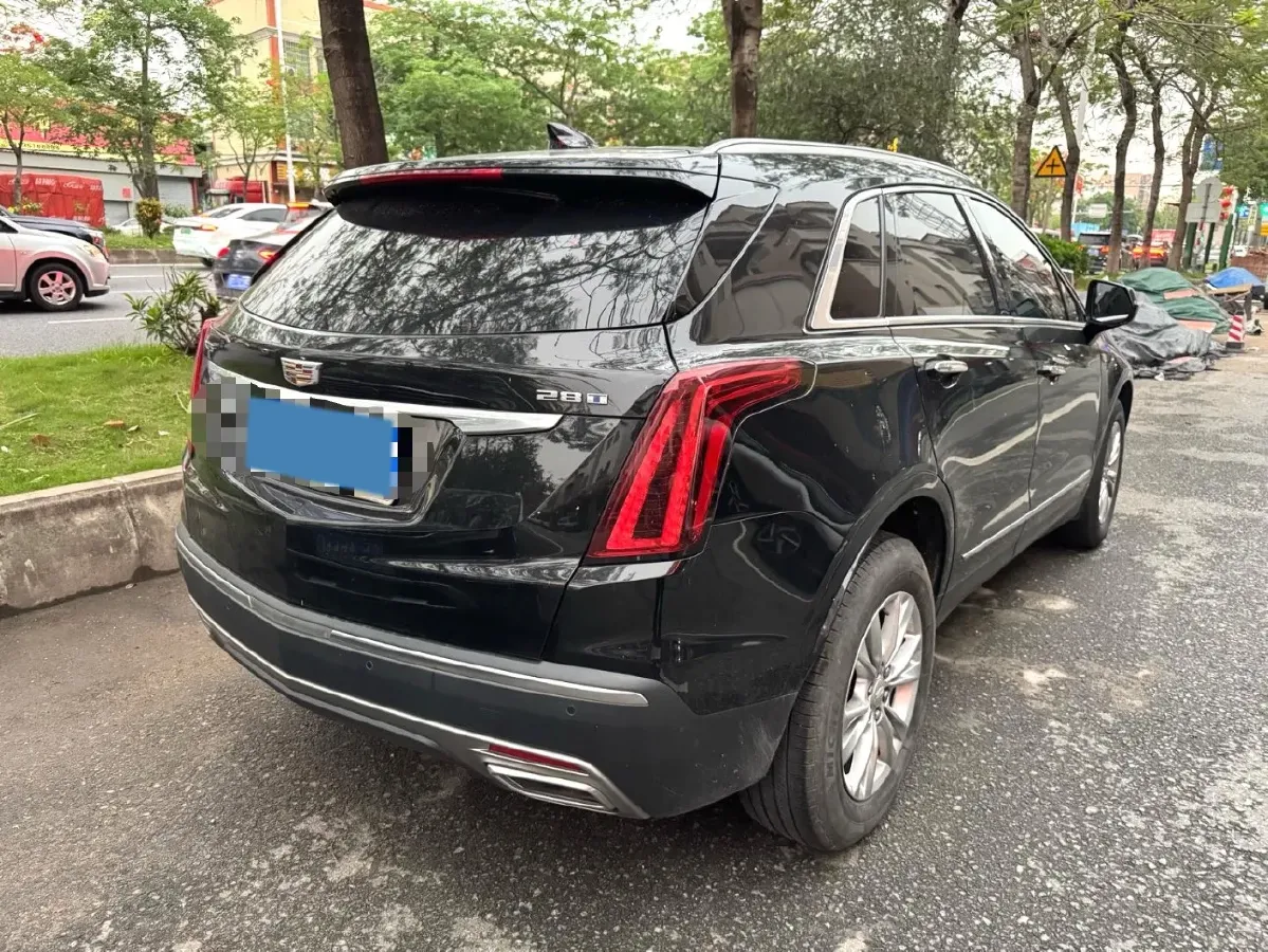 2022 Cadillac XT5 2.0T 237HP L4 9AT,autocango,china used car exporter,china ev exporter,chinese used car exporter,chinese used ev exporter