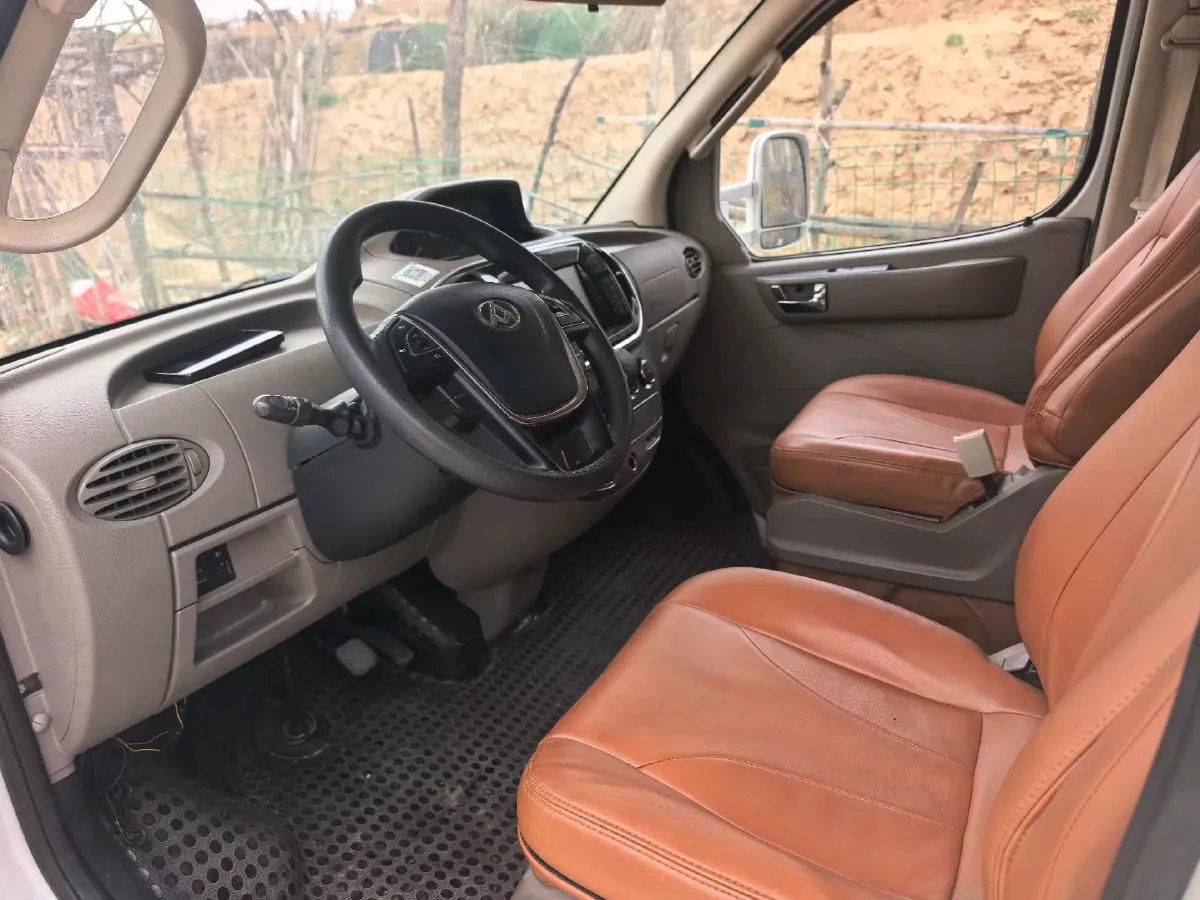 2021 MAXUS V90 RV 2.0T 148HP L4 6AT,autocango,china used car exporter,china ev exporter,chinese used car exporter,chinese used ev exporter