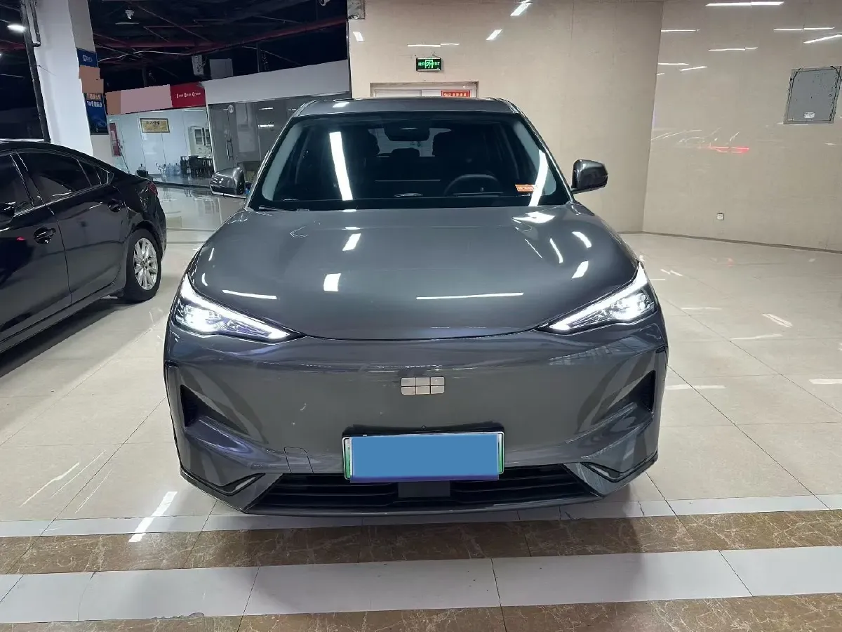 2024 Geely Emgrand L HiP 1.5T 181HP L4 3DHT PHEV 15.5KWH,autocango,china used car exporter,china ev exporter,chinese used car exporter,chinese used ev exporter