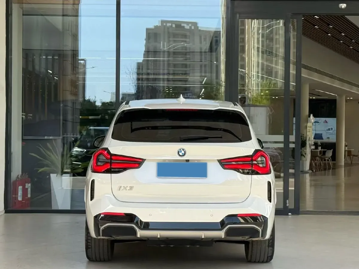 2022 BMW iX3 BEV 80KWH,autocango,china used car exporter,china ev exporter,chinese used car exporter,chinese used ev exporter