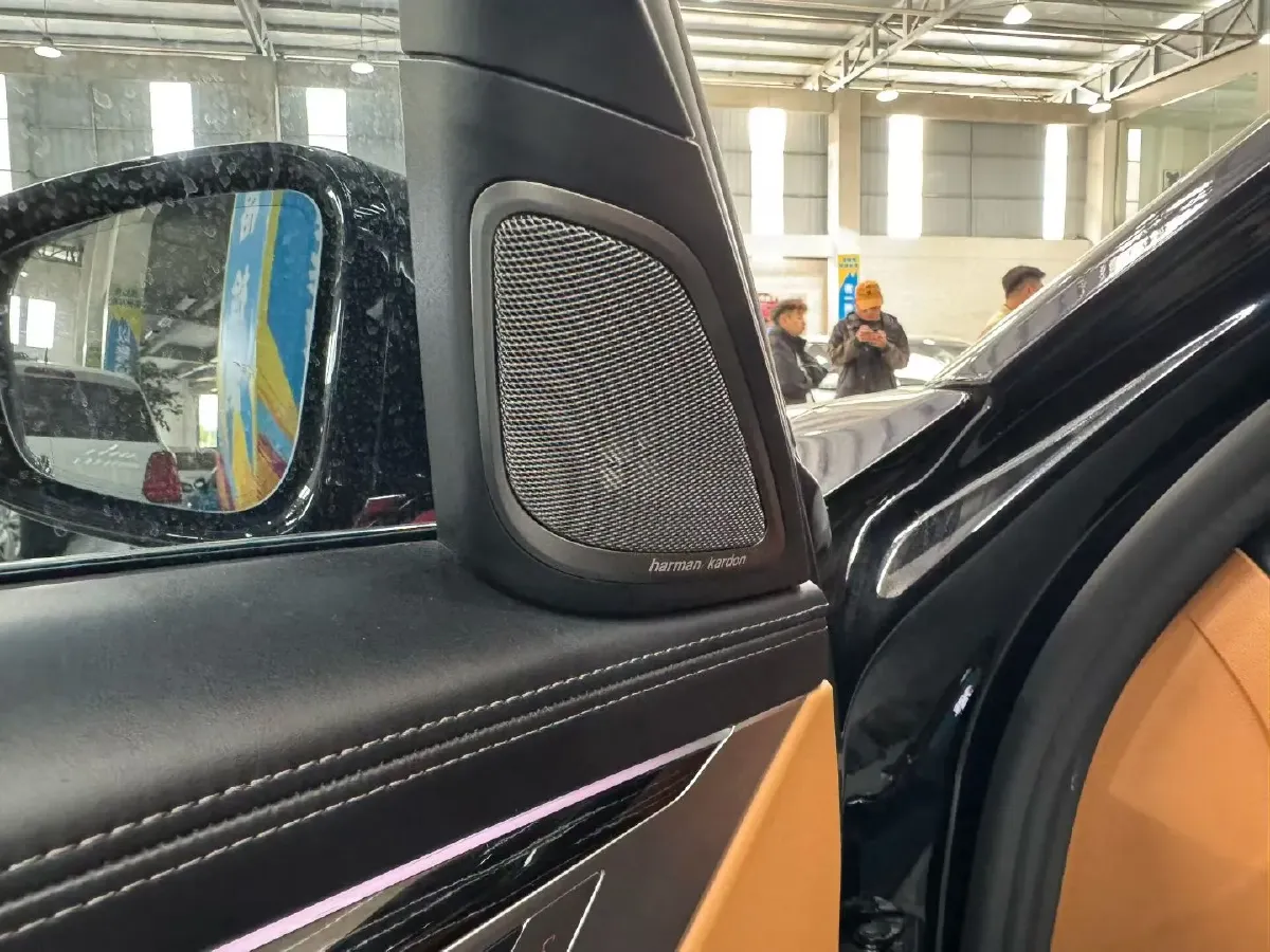 2021 BMW 7 Series 2.0T 265HP L4 8AT,autocango,china used car exporter,china ev exporter,chinese used car exporter,chinese used ev exporter