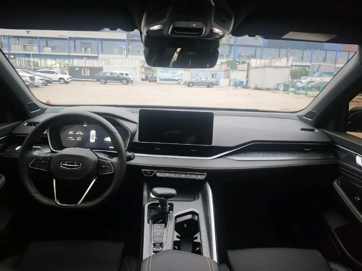 2023 Geely Preface 1.5T 181HP L4 7DCT,autocango,china used car exporter,china ev exporter,chinese used car exporter,chinese used ev exporter