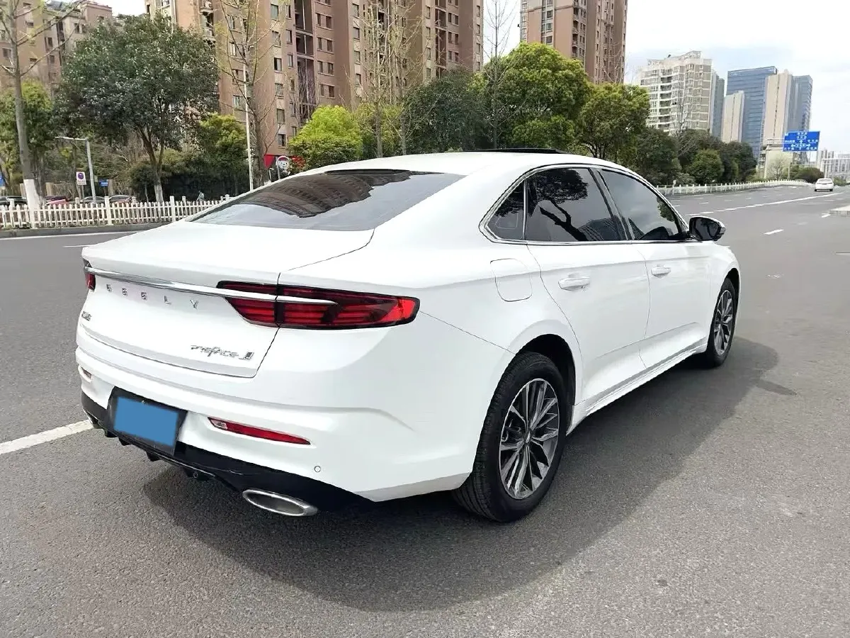 2023 Geely Preface 2.0T 190HP L4 7DCT,autocango,china used car exporter,china ev exporter,chinese used car exporter,chinese used ev exporter
