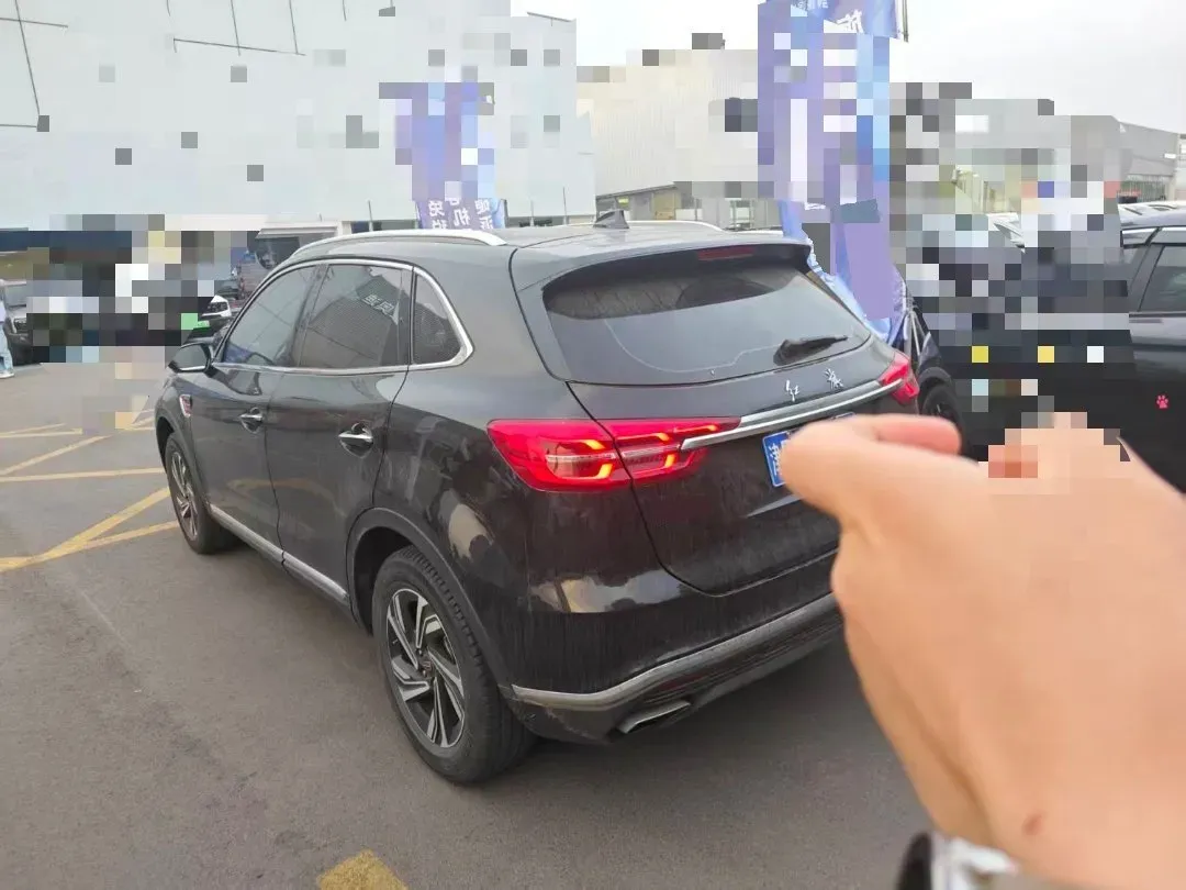 2022 HongQi HS5 2.0T 224HP L4 6AT,autocango,china used car exporter,china ev exporter,chinese used car exporter,chinese used ev exporter