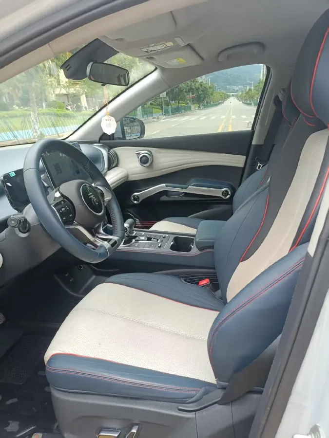 2022 Hycan Z03 BEV 64.23KWH,autocango,china used car exporter,china ev exporter,chinese used car exporter,chinese used ev exporter