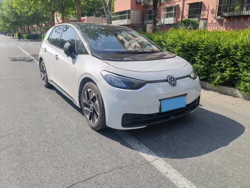 2025 Volkswagen ID.3 BEV 52.8KWH,autocango,china used car exporter,china ev exporter,chinese used car exporter,chinese used ev exporter