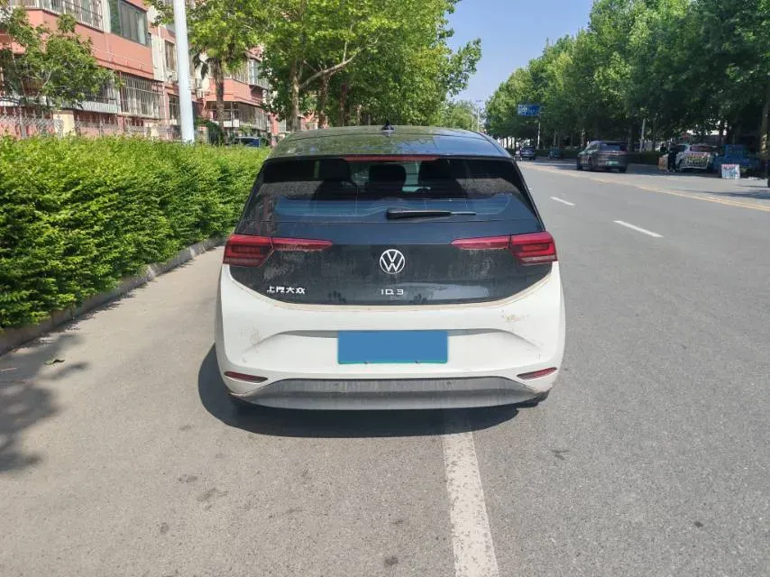 2025 Volkswagen ID.3 BEV 52.8KWH,autocango,china used car exporter,china ev exporter,chinese used car exporter,chinese used ev exporter