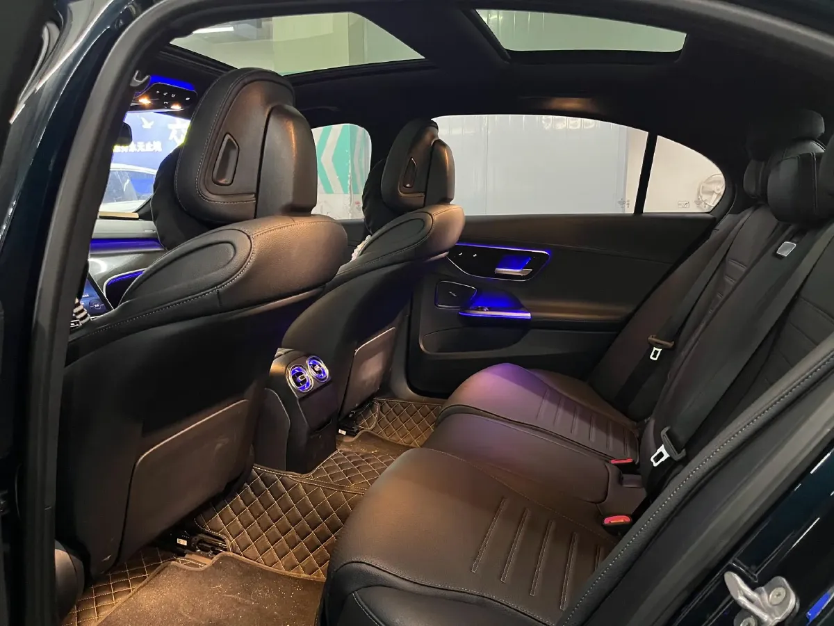 2024 Mercedes-Benz C Class 1.5T 204HP L4 9AT,autocango,china used car exporter,china ev exporter,chinese used car exporter,chinese used ev exporter