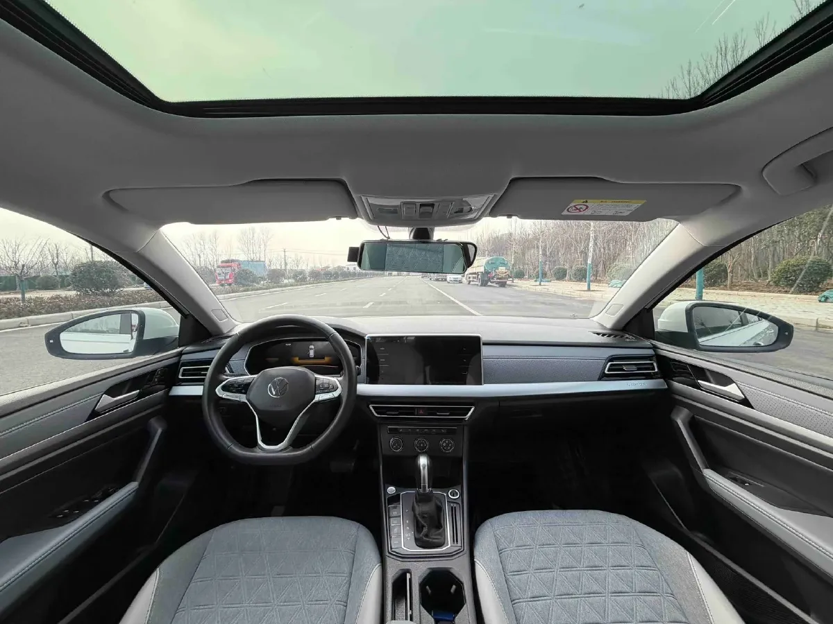 2023 Volkswagen Lavida 1.4T 150HP L4 7DCT,autocango,china used car exporter,china ev exporter,chinese used car exporter,chinese used ev exporter