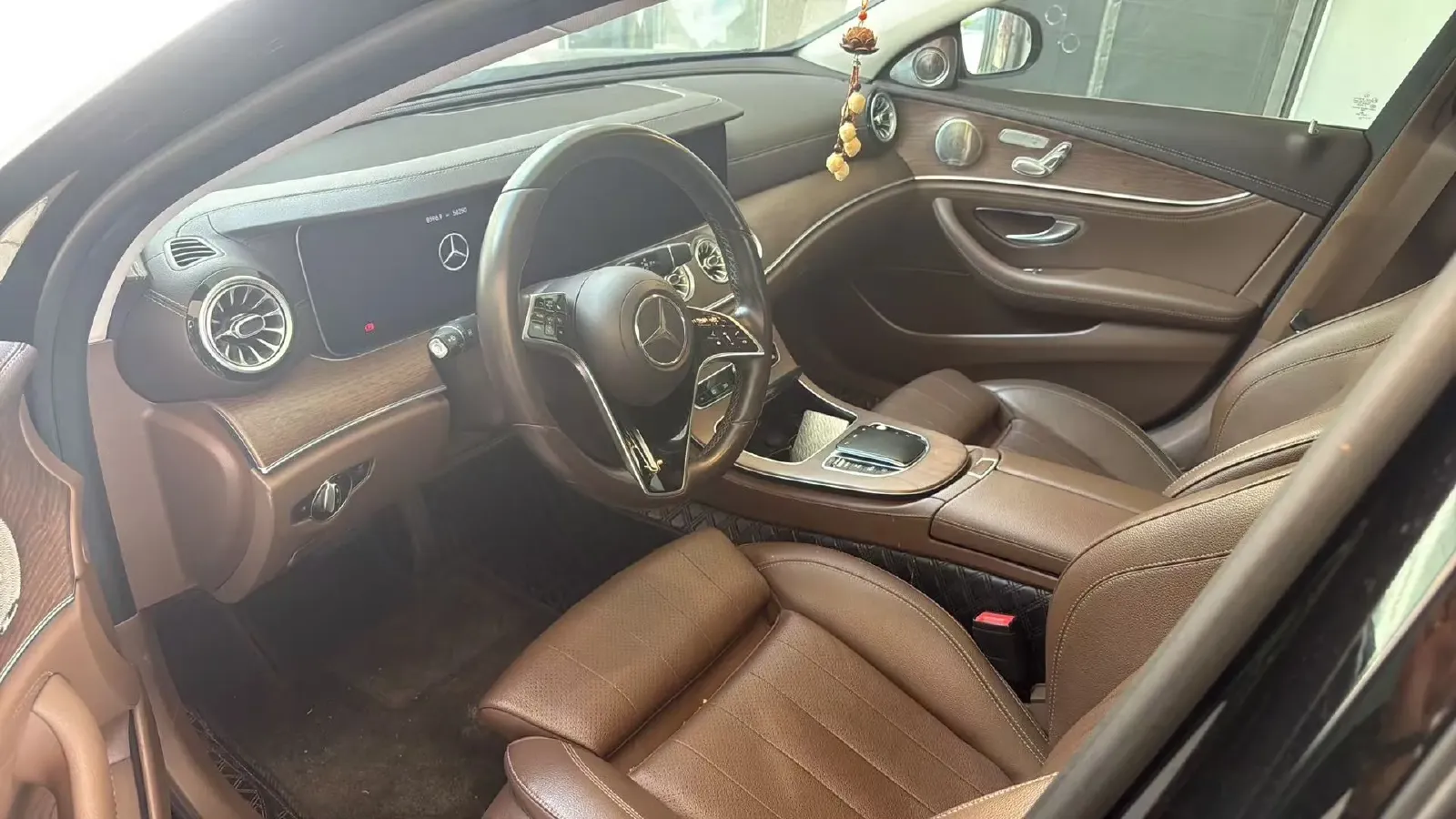 2022 Mercedes-Benz E Class 2.0T 258HP L4 9AT,autocango,china used car exporter,china ev exporter,chinese used car exporter,chinese used ev exporter