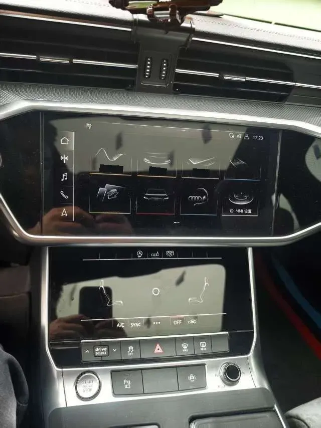 2020 Audi A6L 2.0T 190HP L4 7DCT,autocango,china used car exporter,china ev exporter,chinese used car exporter,chinese used ev exporter