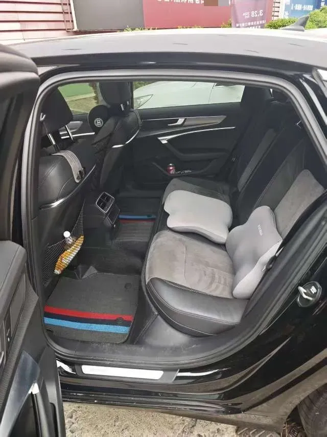 2020 Audi A6L 2.0T 190HP L4 7DCT,autocango,china used car exporter,china ev exporter,chinese used car exporter,chinese used ev exporter