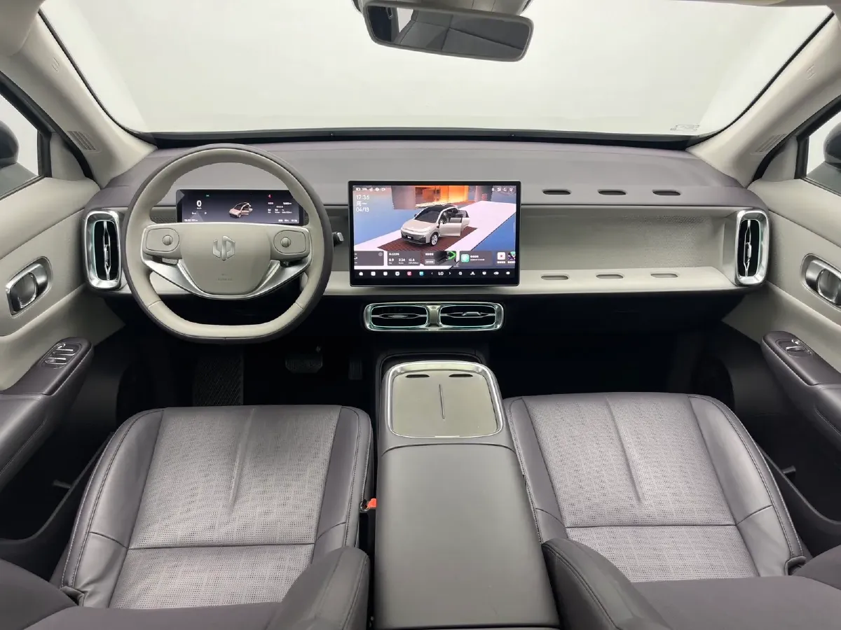 2025 Leapmotor B10 BEV 56.2KWH,autocango,china used car exporter,china ev exporter,chinese used car exporter,chinese used ev exporter