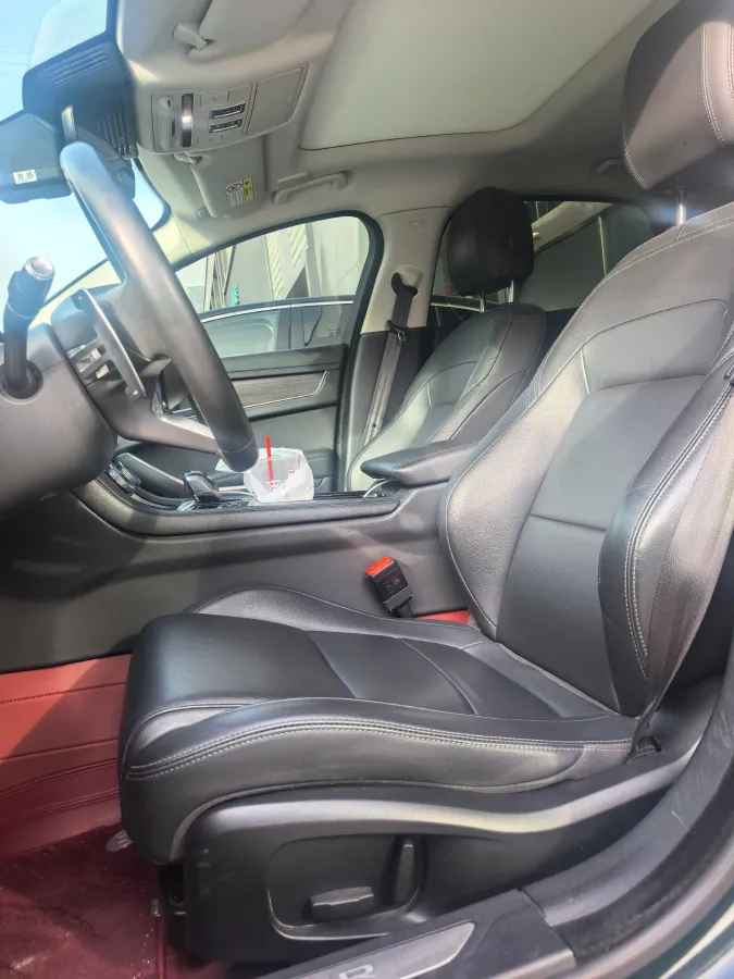 2021 Jaguar XFL 2.0T 200HP L4 8AT,autocango,china used car exporter,china ev exporter,chinese used car exporter,chinese used ev exporter