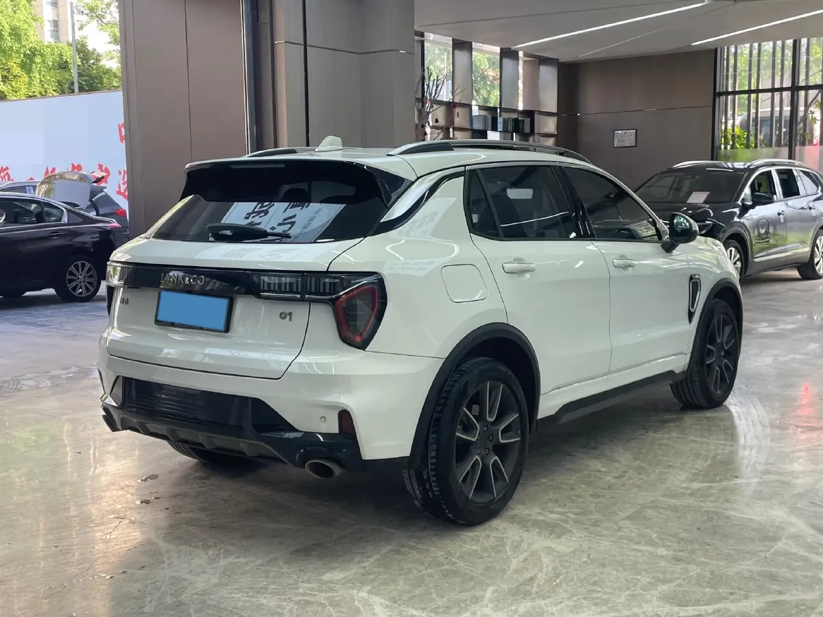 2021 LYNK&CO 01 2.0T 218HP L4 8AT,autocango,china used car exporter,china ev exporter,chinese used car exporter,chinese used ev exporter
