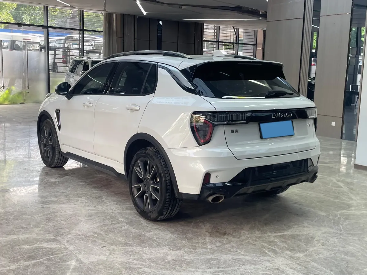 2021 LYNK&CO 01 2.0T 218HP L4 8AT,autocango,china used car exporter,china ev exporter,chinese used car exporter,chinese used ev exporter