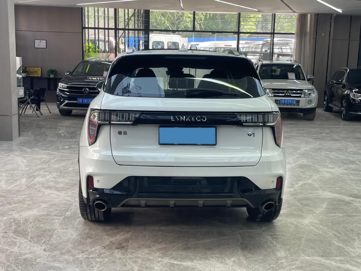 2021 LYNK&CO 01 2.0T 218HP L4 8AT,autocango,china used car exporter,china ev exporter,chinese used car exporter,chinese used ev exporter