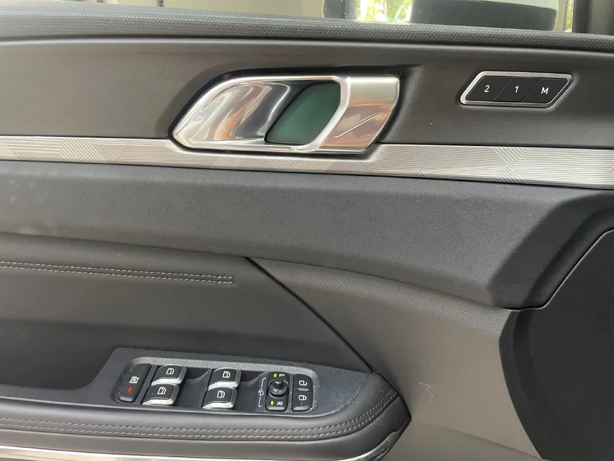 2021 LYNK&CO 01 2.0T 218HP L4 8AT,autocango,china used car exporter,china ev exporter,chinese used car exporter,chinese used ev exporter