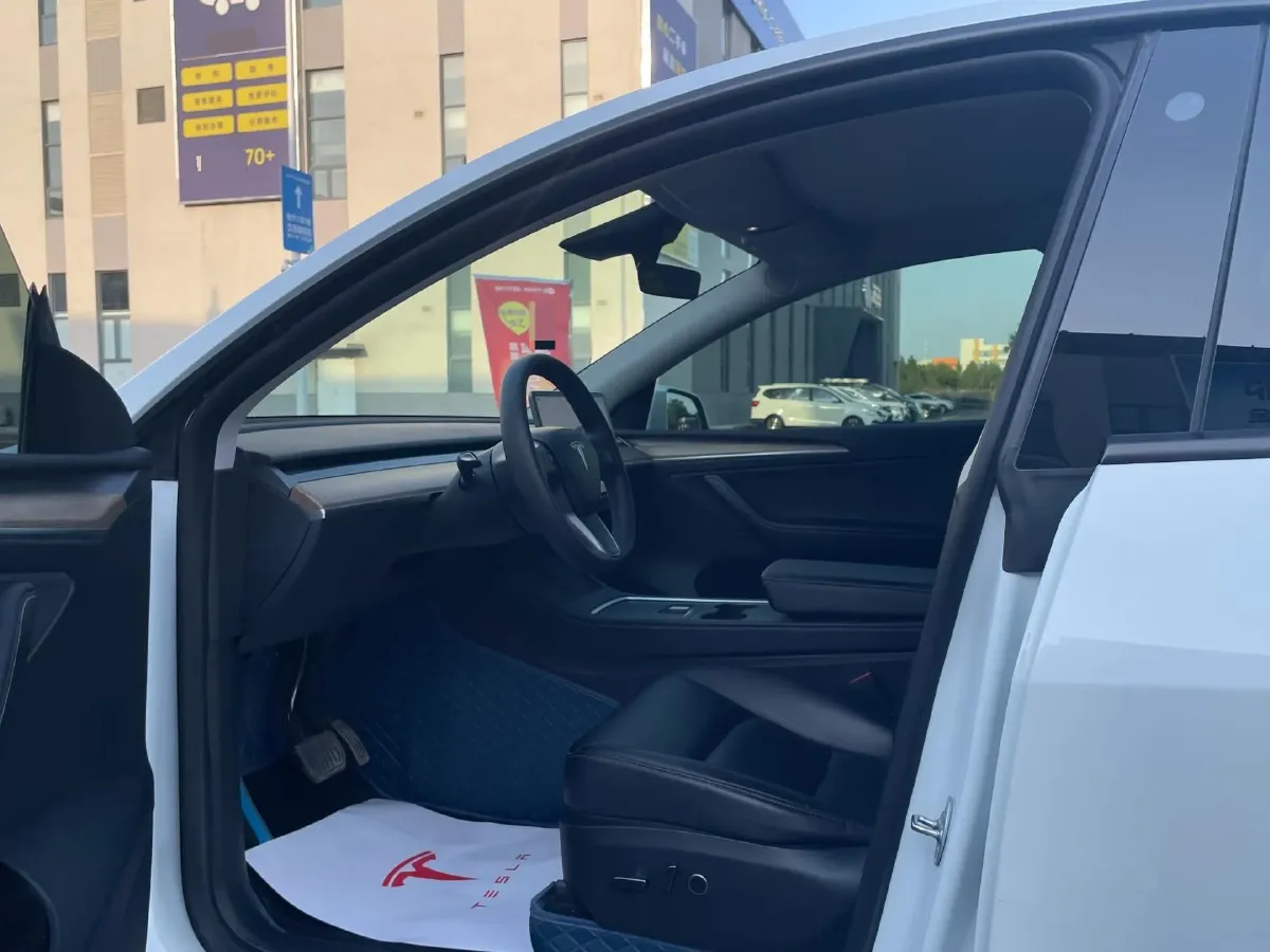 2022 Tesla Model Y BEV 60KWH,autocango,china used car exporter,china ev exporter,chinese used car exporter,chinese used ev exporter