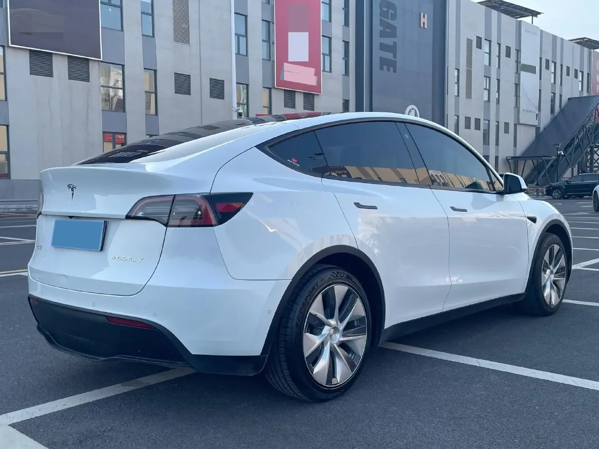 2022 Tesla Model Y BEV 60KWH,autocango,china used car exporter,china ev exporter,chinese used car exporter,chinese used ev exporter