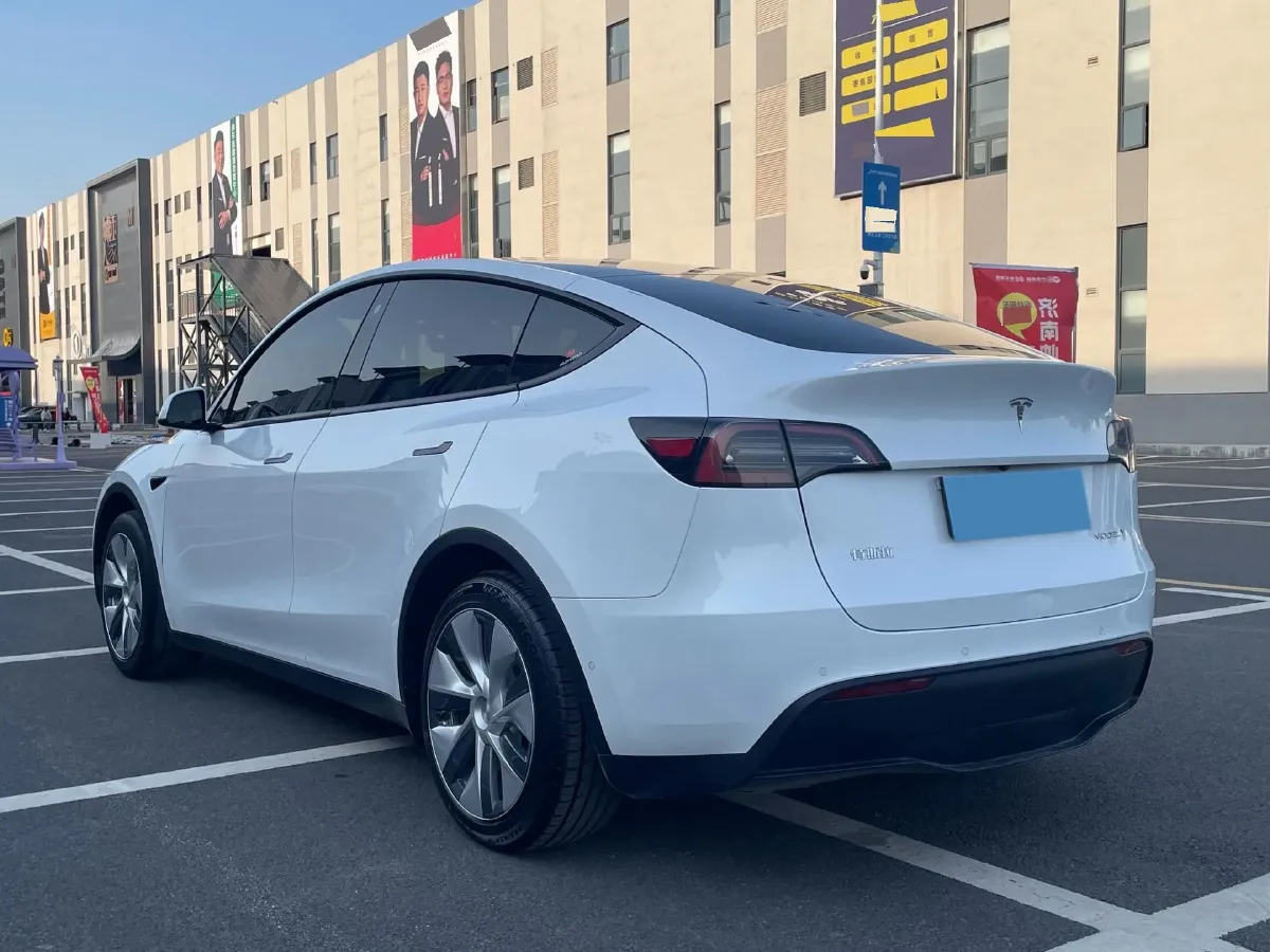 2022 Tesla Model Y BEV 60KWH,autocango,china used car exporter,china ev exporter,chinese used car exporter,chinese used ev exporter