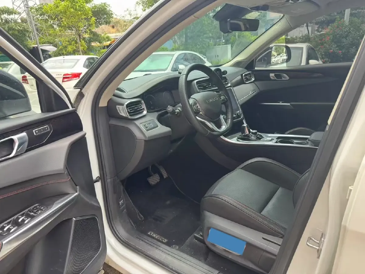 2017 Foton Sauvana 2.0T 218HP L4 6AT,autocango,china used car exporter,china ev exporter,chinese used car exporter,chinese used ev exporter