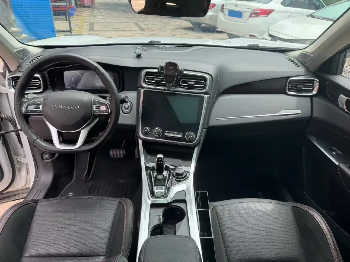 2017 Foton Sauvana 2.0T 218HP L4 6AT,autocango,china used car exporter,china ev exporter,chinese used car exporter,chinese used ev exporter