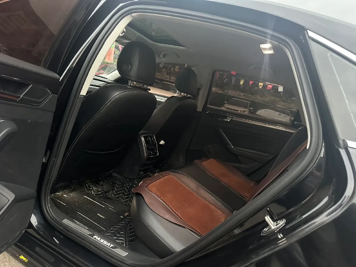 2017 Volkswagen Passat 1.8T 180HP L4 7DCT,autocango,china used car exporter,china ev exporter,chinese used car exporter,chinese used ev exporter