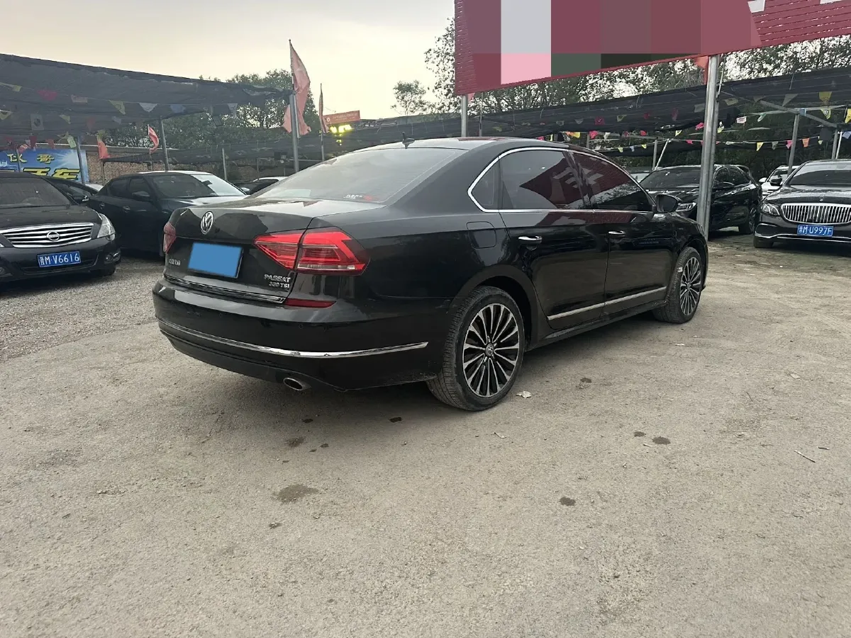 2017 Volkswagen Passat 1.8T 180HP L4 7DCT,autocango,china used car exporter,china ev exporter,chinese used car exporter,chinese used ev exporter