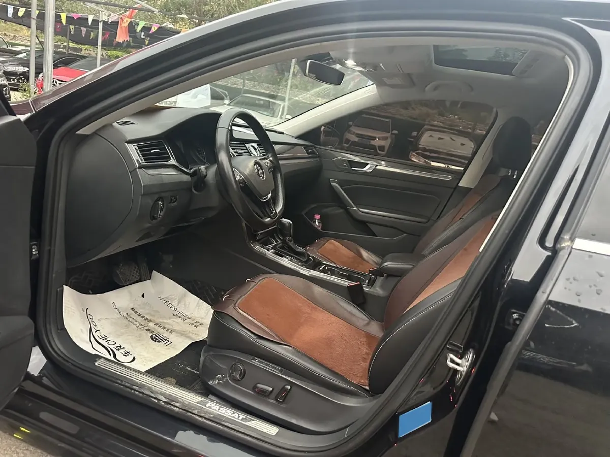 2017 Volkswagen Passat 1.8T 180HP L4 7DCT,autocango,china used car exporter,china ev exporter,chinese used car exporter,chinese used ev exporter