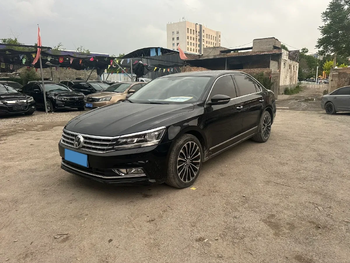 2017 Volkswagen Passat 1.8T 180HP L4 7DCT,autocango,china used car exporter,china ev exporter,chinese used car exporter,chinese used ev exporter