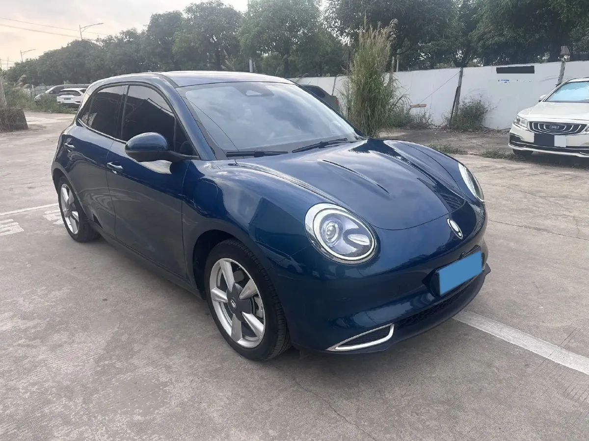 2022 ChangAn CS75 Plus 1.5T 178HP L4 6AT,autocango,china used car exporter,china ev exporter,chinese used car exporter,chinese used ev exporter