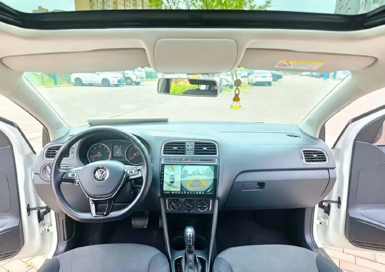 2016 Volkswagen Polo 1.6L 110HP L4 6AT,autocango,china used car exporter,china ev exporter,chinese used car exporter,chinese used ev exporter