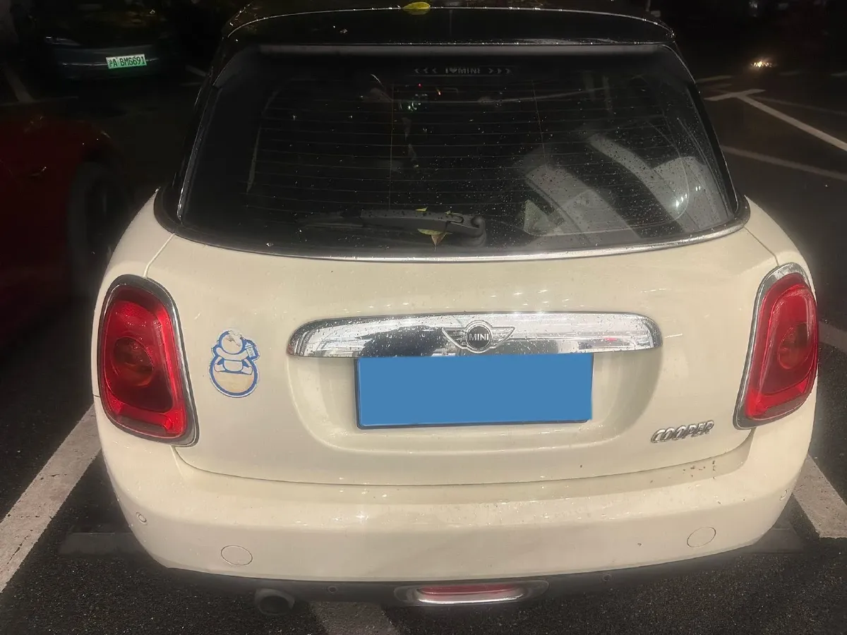 2017 MINI MINI 1.5T 136HP L3 6AT,autocango,china used car exporter,china ev exporter,chinese used car exporter,chinese used ev exporter