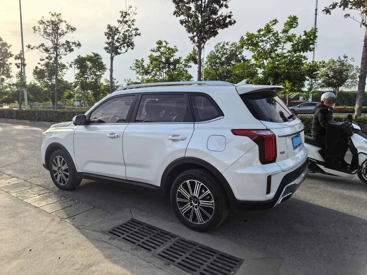 2021 Kia Sportage R 2.0L 161HP L4 6AT,autocango,china used car exporter,china ev exporter,chinese used car exporter,chinese used ev exporter