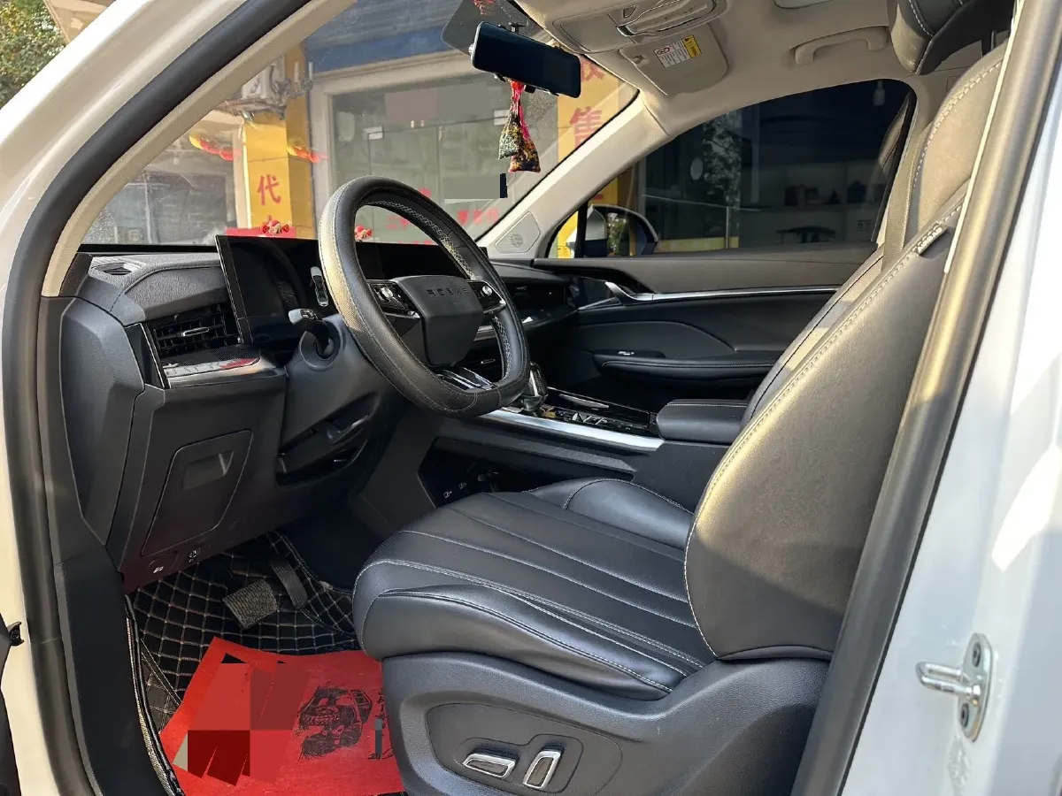 2022 Roewe RX5 MAX 1.5T 181HP L4 6AT,autocango,china used car exporter,china ev exporter,chinese used car exporter,chinese used ev exporter