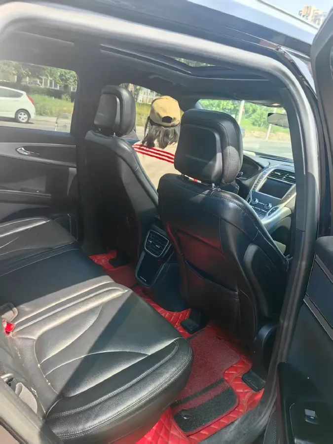 2020 Lincoln Nautilus 2.0T 224HP L4 8AT,autocango,china used car exporter,china ev exporter,chinese used car exporter,chinese used ev exporter