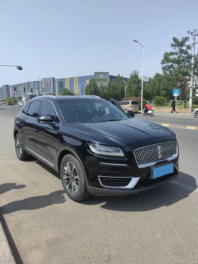 2020 Lincoln Nautilus 2.0T 224HP L4 8AT,autocango,china used car exporter,china ev exporter,chinese used car exporter,chinese used ev exporter
