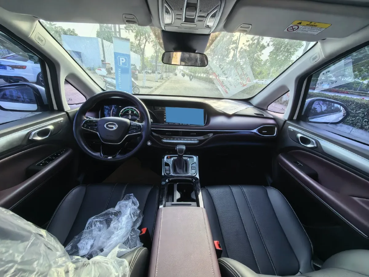 2023 GAC Trumpchi M6 1.5T 177HP L4 7DCT,autocango,china used car exporter,china ev exporter,chinese used car exporter,chinese used ev exporter