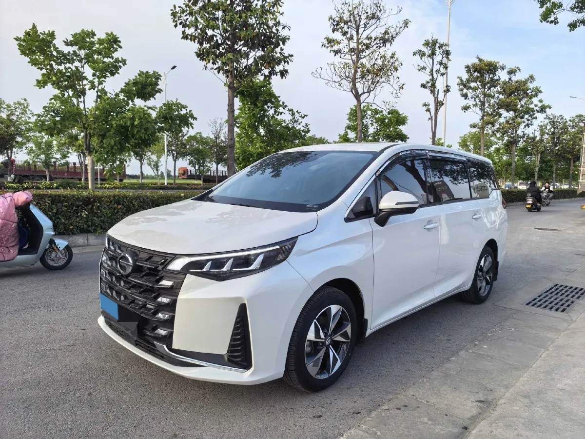 2023 GAC Trumpchi M6 1.5T 177HP L4 7DCT,autocango,china used car exporter,china ev exporter,chinese used car exporter,chinese used ev exporter