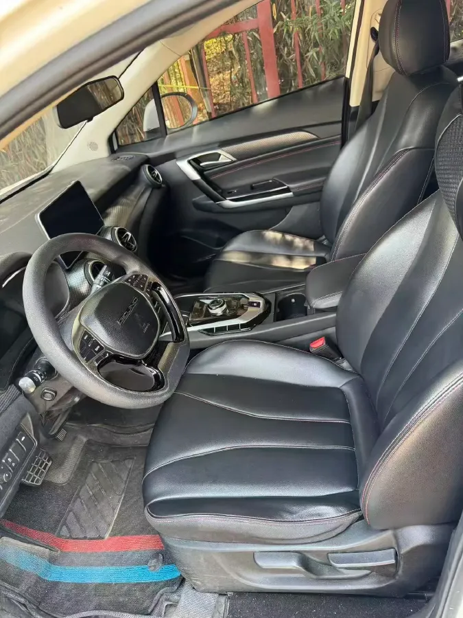 2022 ChangAn UNI-T 1.5T 188HP L4 7DCT,autocango,china used car exporter,china ev exporter,chinese used car exporter,chinese used ev exporter