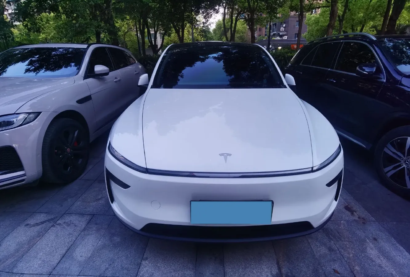 2026 Tesla Model Y BEV,autocango,china used car exporter,china ev exporter,chinese used car exporter,chinese used ev exporter