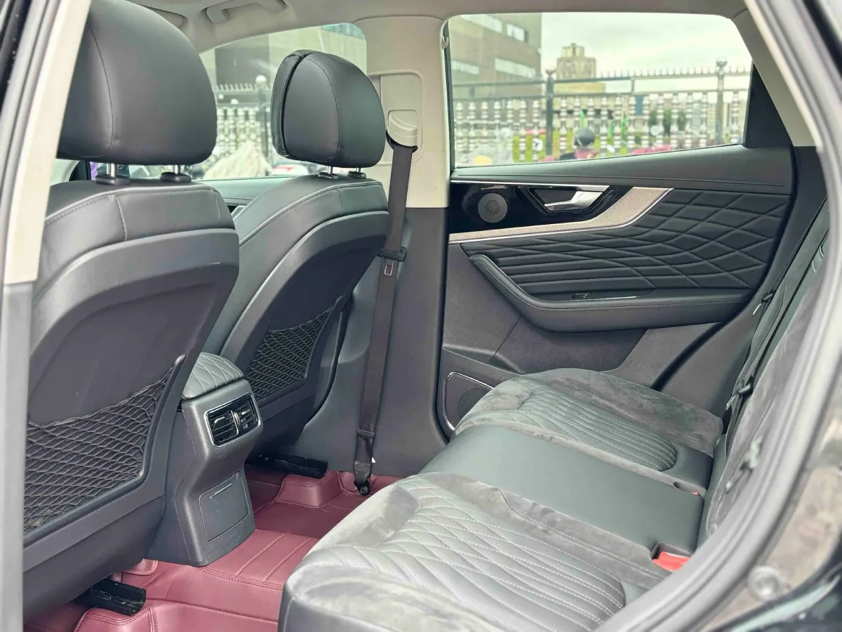 2019 HongQi HS5 2.0T 224HP L4 6AT,autocango,china used car exporter,china ev exporter,chinese used car exporter,chinese used ev exporter