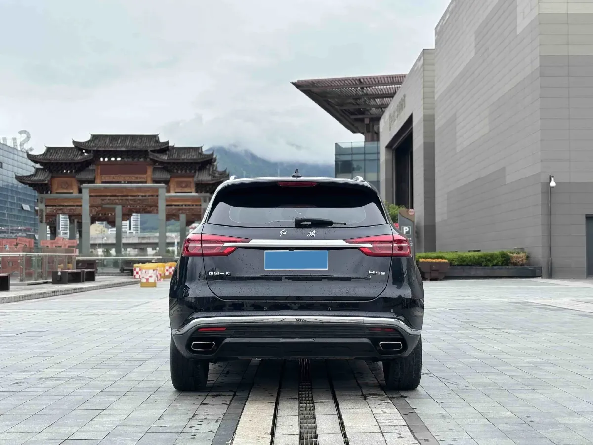 2019 HongQi HS5 2.0T 224HP L4 6AT,autocango,china used car exporter,china ev exporter,chinese used car exporter,chinese used ev exporter