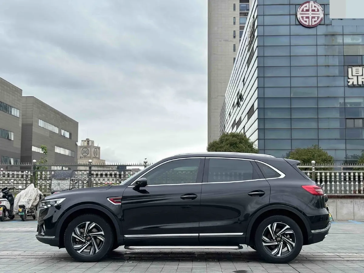 2019 HongQi HS5 2.0T 224HP L4 6AT,autocango,china used car exporter,china ev exporter,chinese used car exporter,chinese used ev exporter