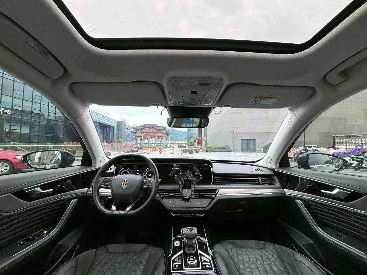 2019 HongQi HS5 2.0T 224HP L4 6AT,autocango,china used car exporter,china ev exporter,chinese used car exporter,chinese used ev exporter