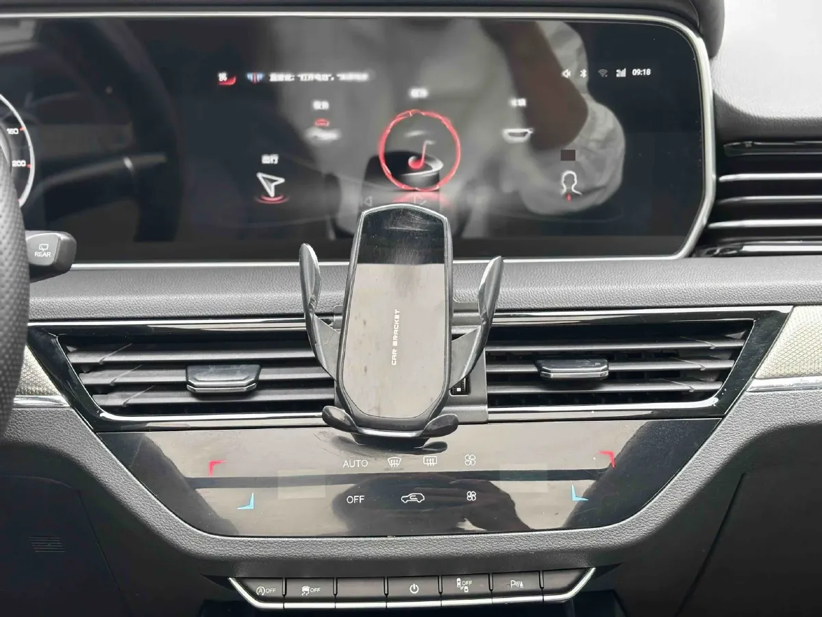 2019 HongQi HS5 2.0T 224HP L4 6AT,autocango,china used car exporter,china ev exporter,chinese used car exporter,chinese used ev exporter