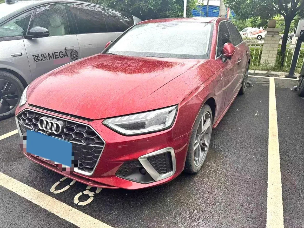 2020 Audi A4L 2.0T 190HP L4 7DCT,autocango,china used car exporter,china ev exporter,chinese used car exporter,chinese used ev exporter